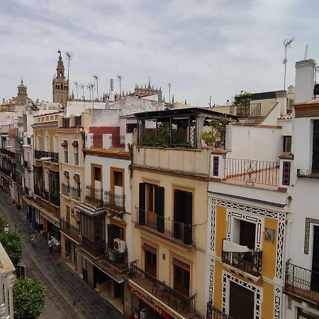 Apartamento Puerta Del Arenal - Kainga Homes Sevilla Buitenkant foto