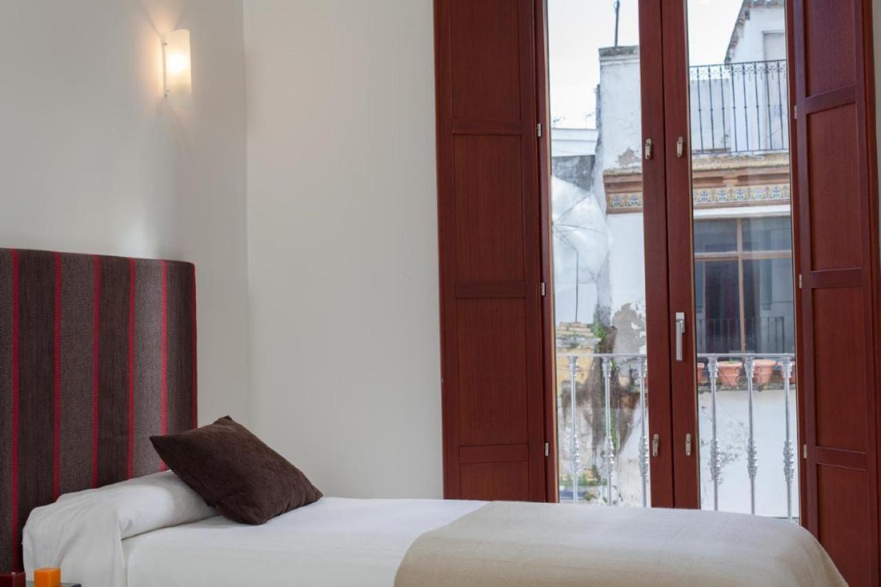Apartamento Puerta Del Arenal - Kainga Homes Sevilla Buitenkant foto