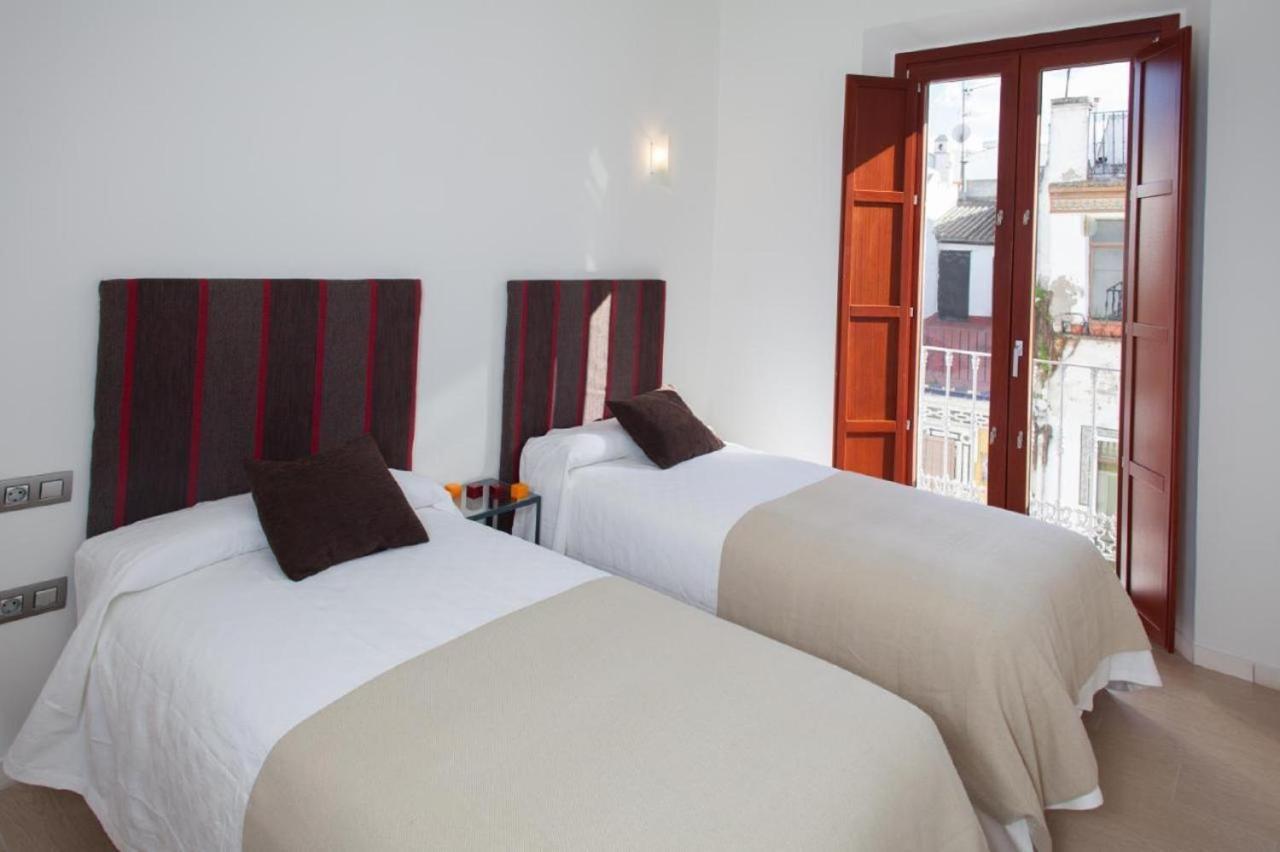 Apartamento Puerta Del Arenal - Kainga Homes Sevilla Buitenkant foto