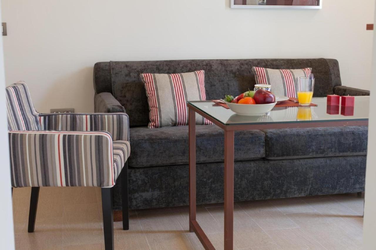 Apartamento Puerta Del Arenal - Kainga Homes Sevilla Buitenkant foto