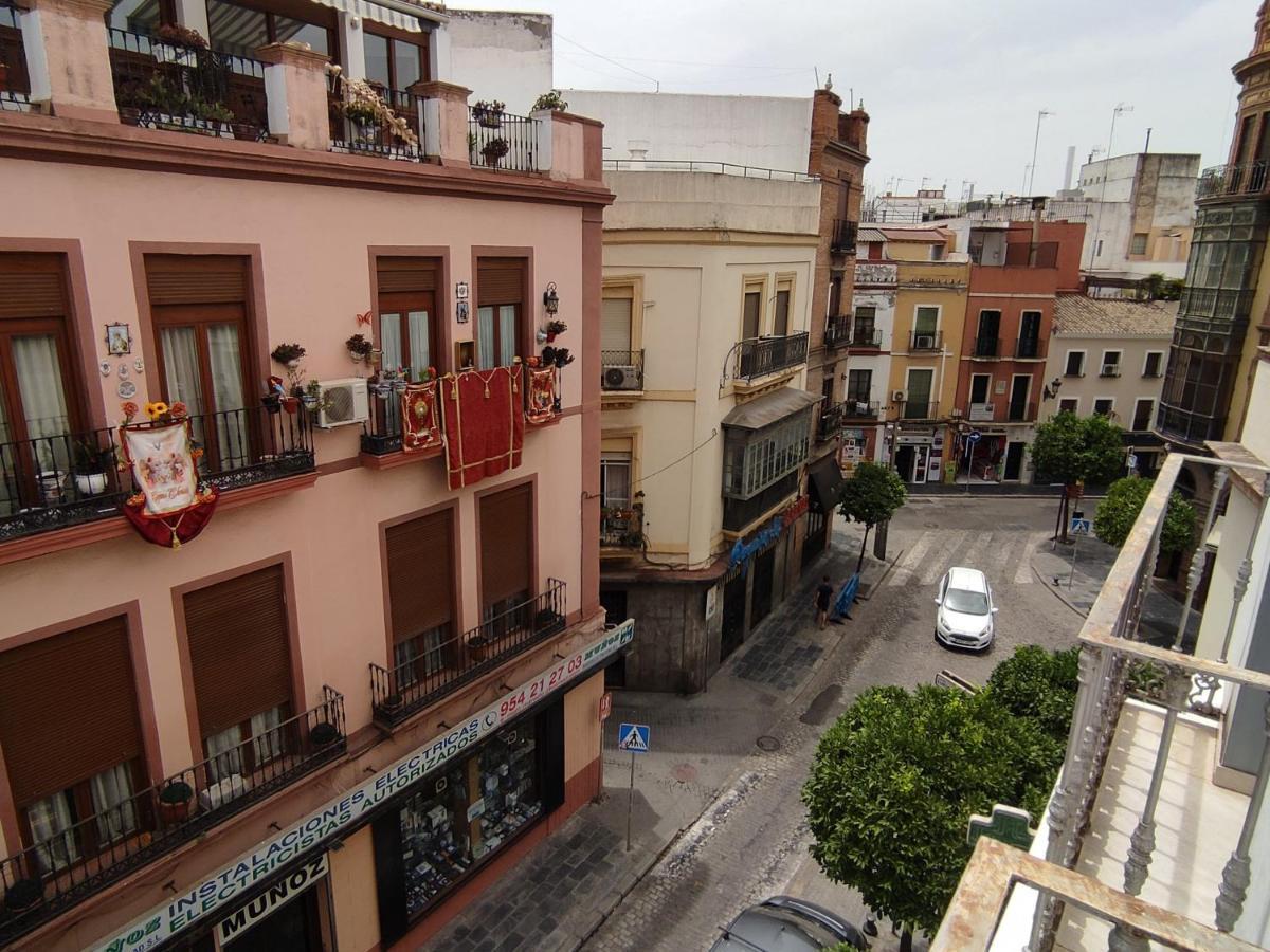 Apartamento Puerta Del Arenal - Kainga Homes Sevilla Buitenkant foto